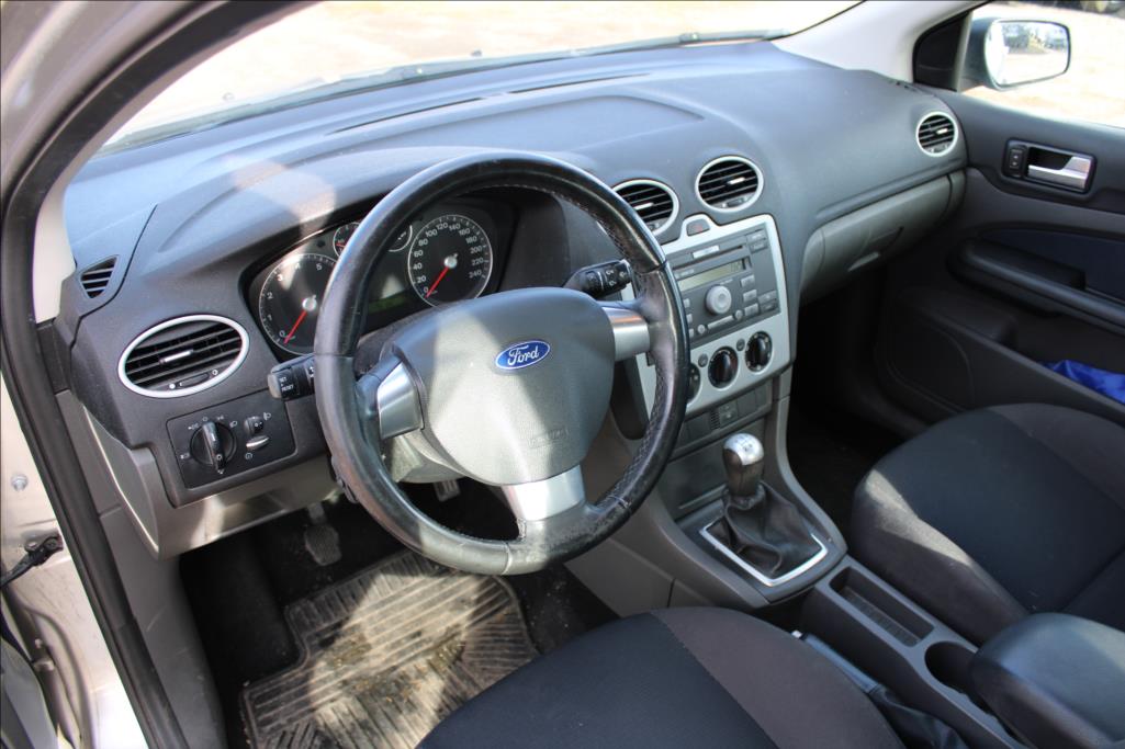2005 – Ford Focus – 1,6 i  KLIMA, STK 9/2025
