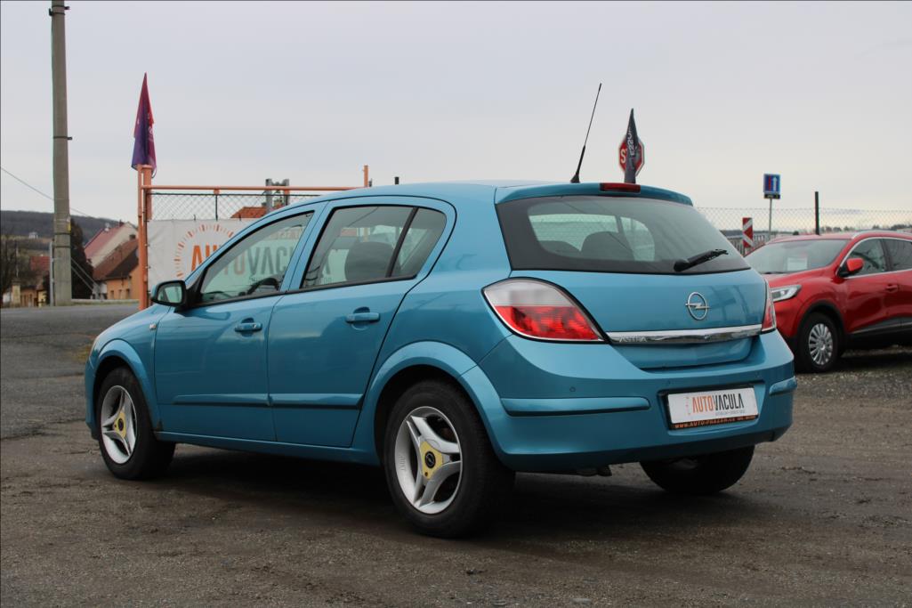 2005 – Opel Astra – 1,4 i  DIG.KLIMA, STK 4/2026
