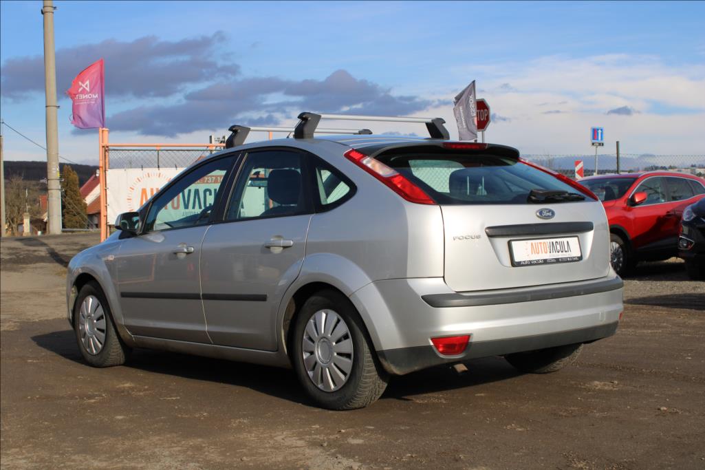 2005 – Ford Focus – 1,6 i  KLIMA, STK 9/2025