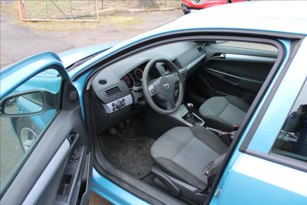 2005 – Opel Astra – 1,4 i  DIG.KLIMA, STK 4/2026