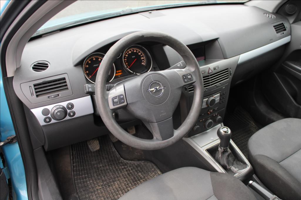 2005 – Opel Astra – 1,4 i  DIG.KLIMA, STK 4/2026