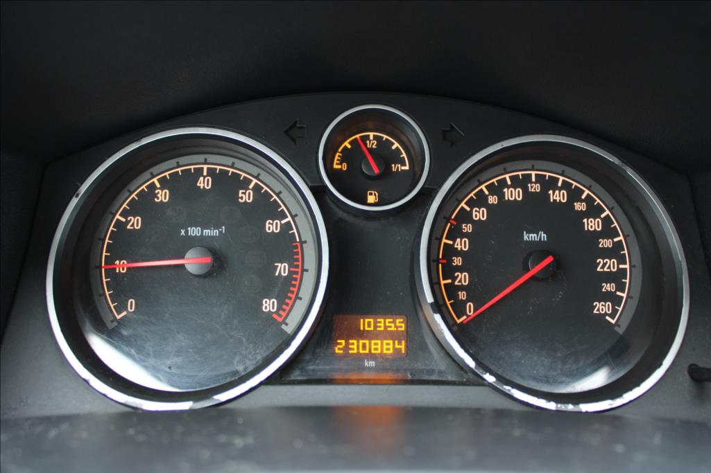 2005 – Opel Astra – 1,4 i  DIG.KLIMA, STK 4/2026