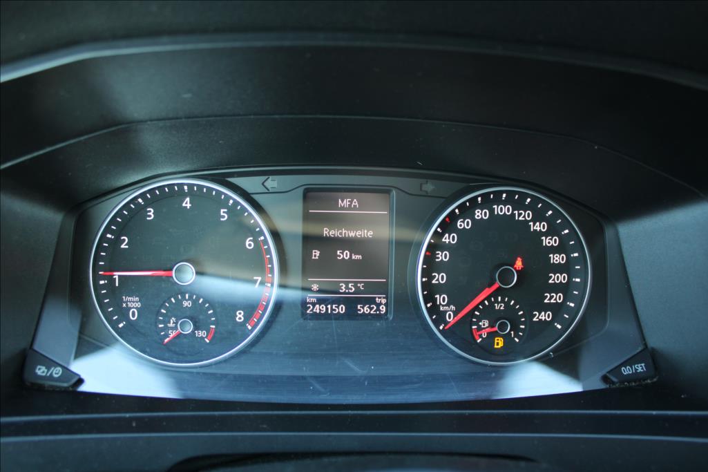 2018 – Volkswagen Transporter – 2,0 TSi  KLIMA, STK 10/2026