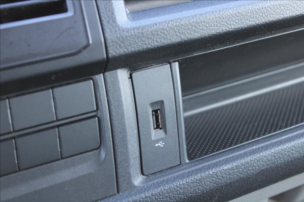 2018 – Volkswagen Transporter – 2,0 TSi  KLIMA, STK 10/2026