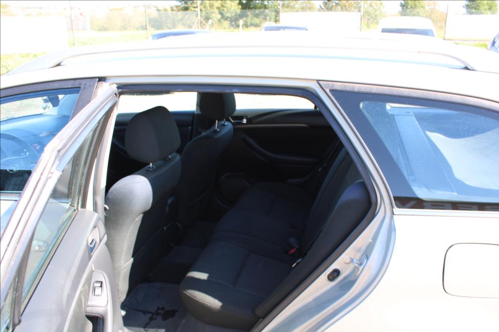 2006 – Toyota Avensis – 2,2 D4-D  DIG.KLIMA, STK 4/27