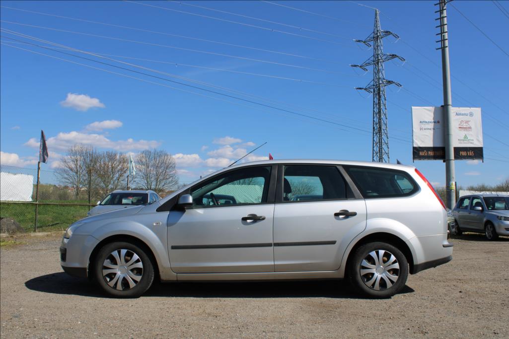 2005 – Ford Focus – 1,6 i  KLIMATIZACE, ČR