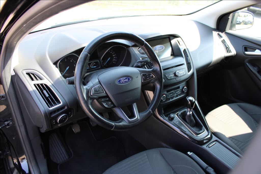 2017 – Ford Focus – 2,0 TDCi  SERVISKA, DIG.KLIMA,