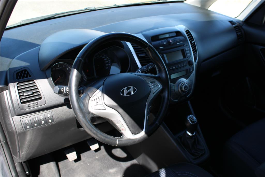 2016 – Hyundai ix20 – 1,4 i  SERVISKA, TOP STAV