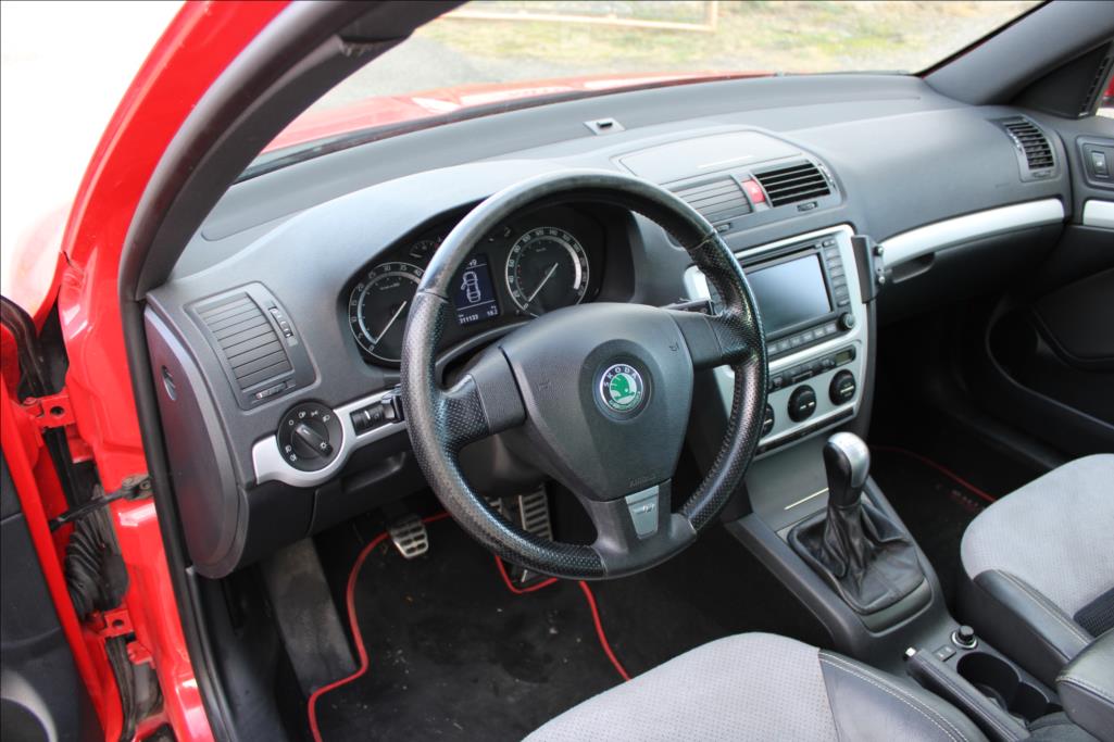 2007 – Škoda Octavia – 2,0 TDi  RS