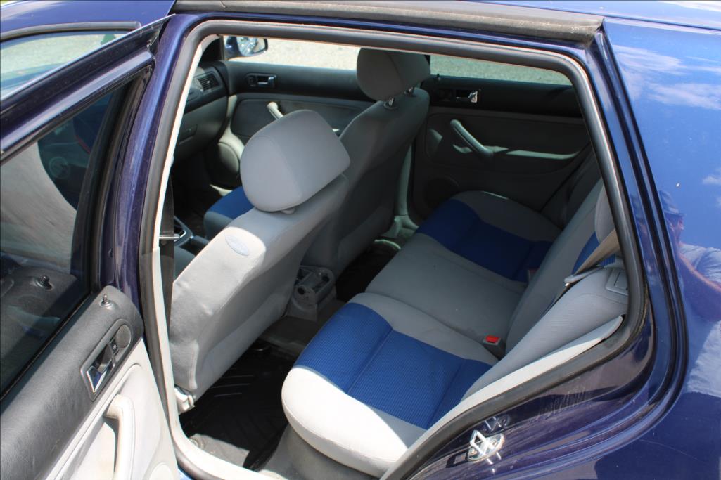 2000 – Volkswagen Golf – 1,9 TDi  STK 10/2026