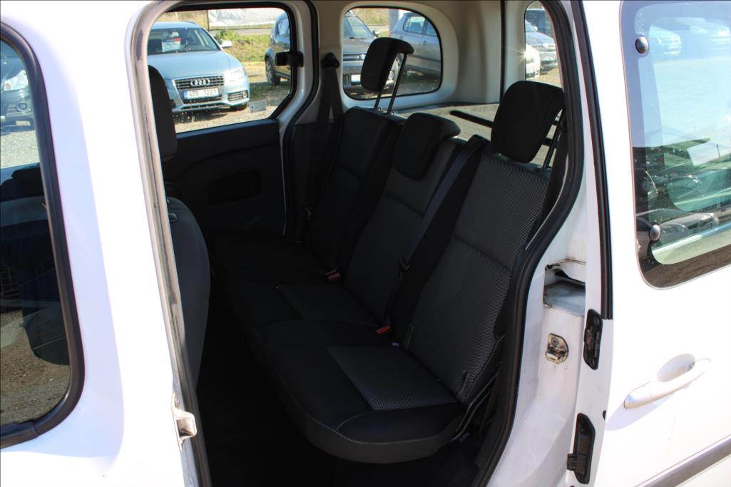 2016 – Renault Kangoo – 1,5 dCi  1.maj., ČR, serviska