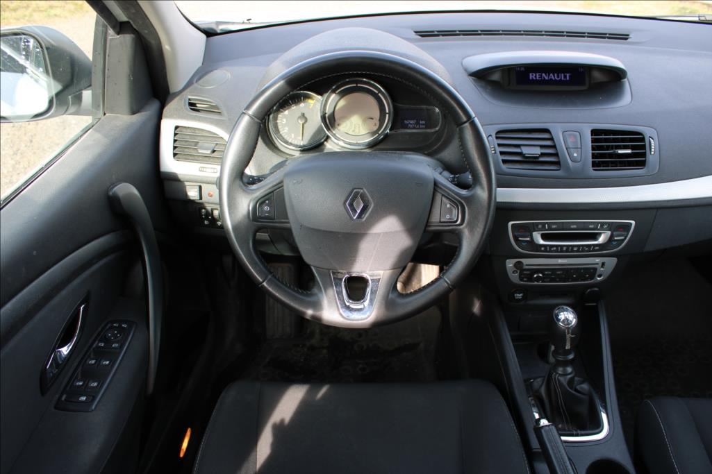 2014 – Renault Mégane – 1,6 i + LPG  1.maj.,serviska