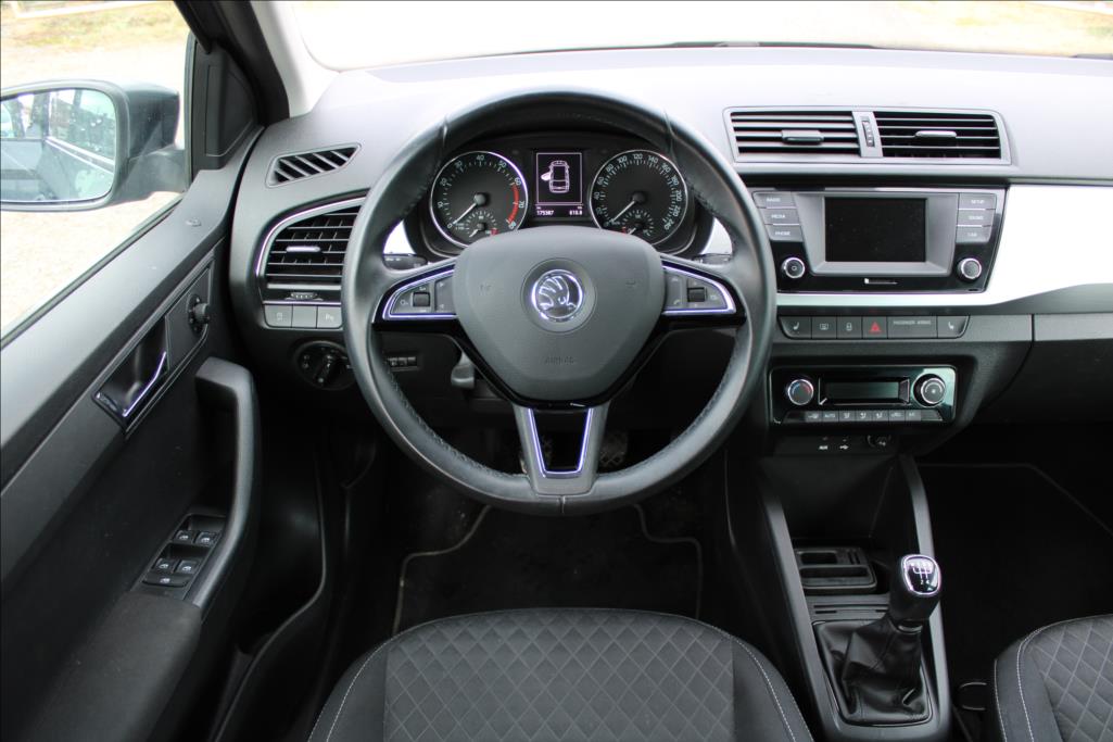 2017 – Škoda Fabia – 1,2 TSi  DIG.KLIMA, SERVISKA
