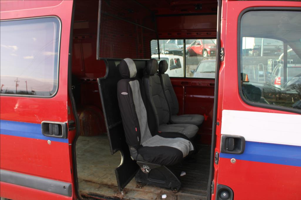 2008 – Renault Master – 2,5 dCi  L2/H2, 6 – MÍST, ČR