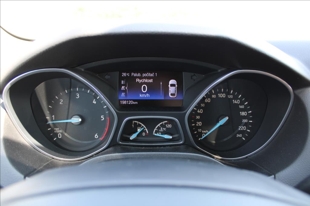 2017 – Ford Focus – 2,0 TDCi  SERVISKA, DIG.KLIMA,