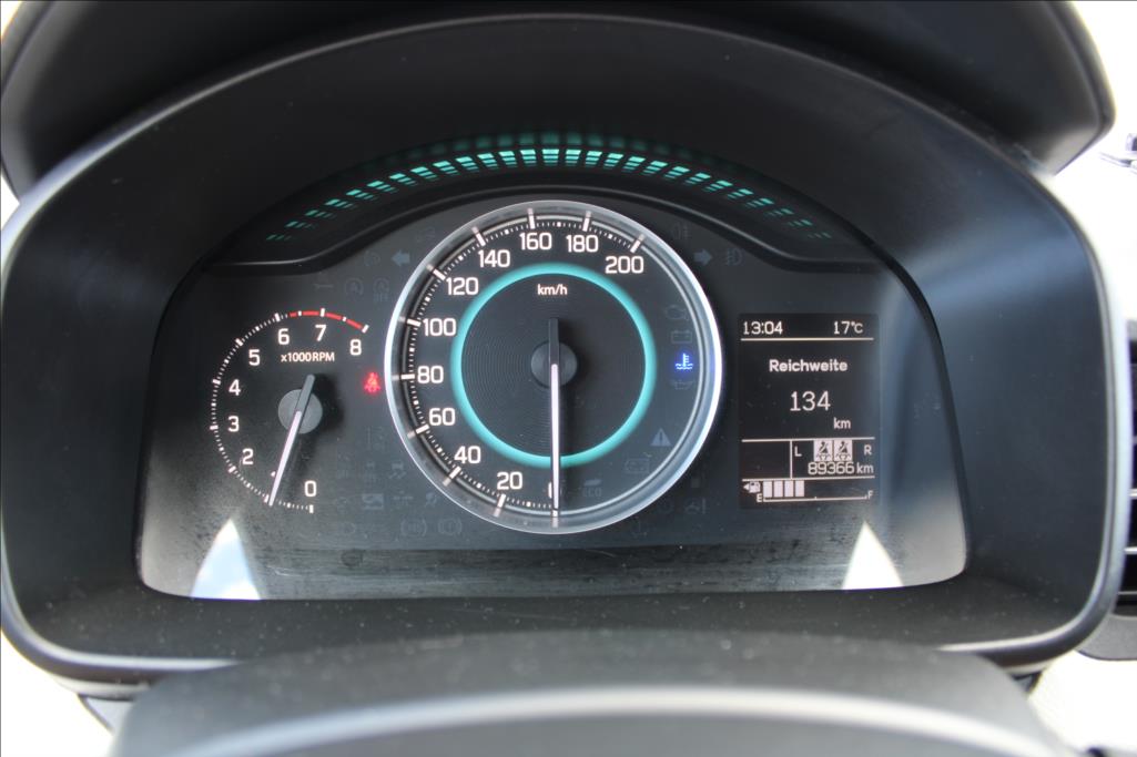 2018 – Suzuki Ignis – 1,2 i  4 x 4, SERVISKA