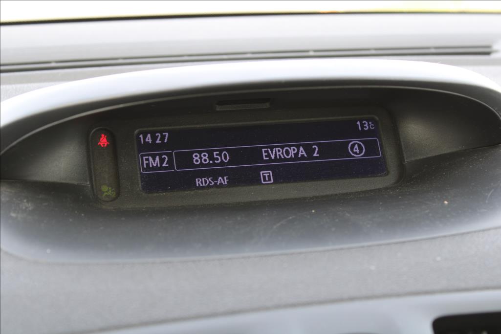 2014 – Renault Mégane – 1,6 i + LPG  1.maj.,serviska