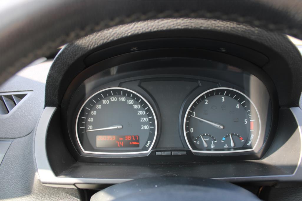 2010 – BMW X3 – 2,0 D  2.maj., ČR, 4 x 4