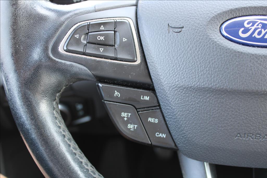 2017 – Ford Focus – 2,0 TDCi  SERVISKA, DIG.KLIMA,