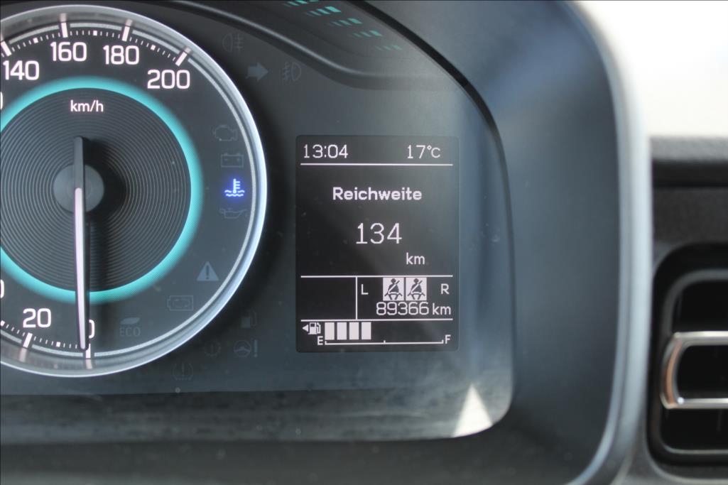 2018 – Suzuki Ignis – 1,2 i  4 x 4, SERVISKA