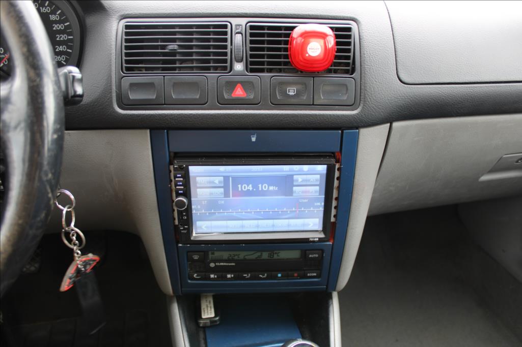 1999 – Volkswagen Golf – 1,6 i  STK 5/2026, Dig.Klima