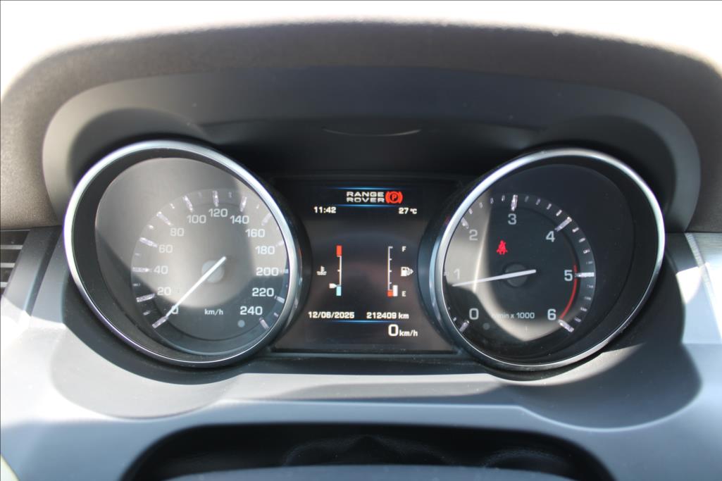 2012 – Land Rover Range Rover Evoque – 2,2 TD4  DIG.KLIMA, TEMPOMAT