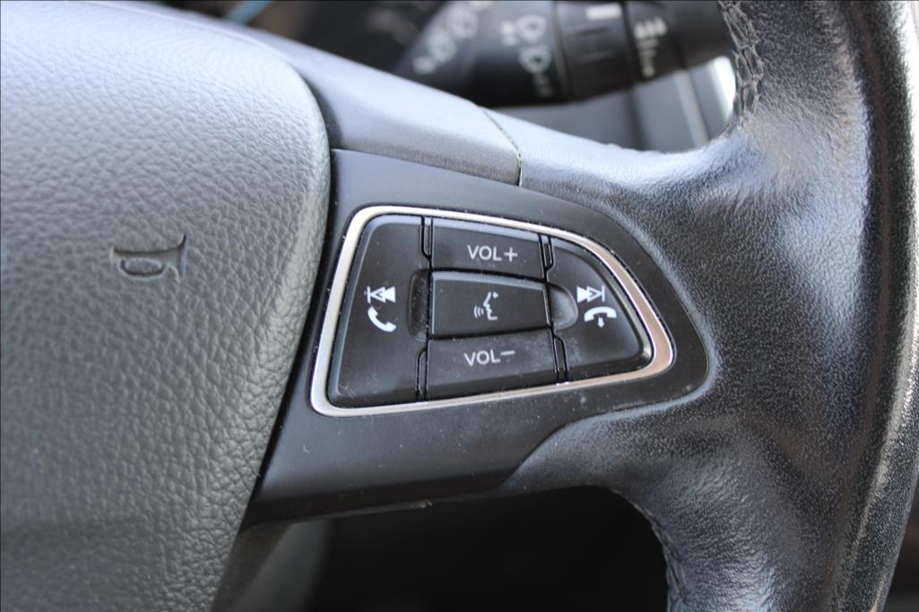 2017 – Ford Focus – 2,0 TDCi  SERVISKA, DIG.KLIMA,