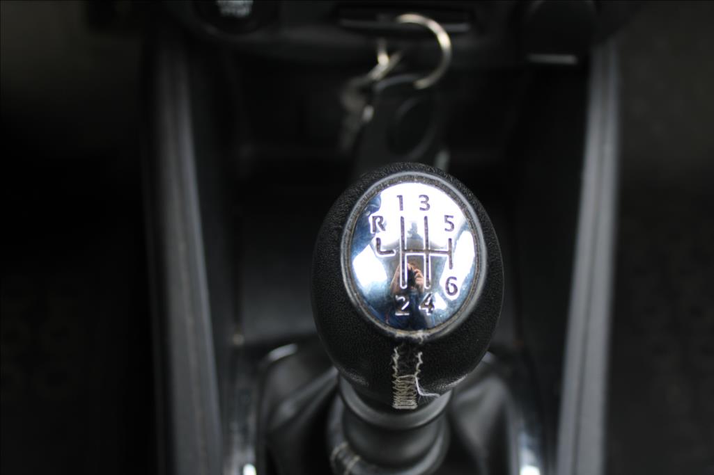 2014 – Renault Mégane – 1,6 i + LPG  1.maj.,serviska