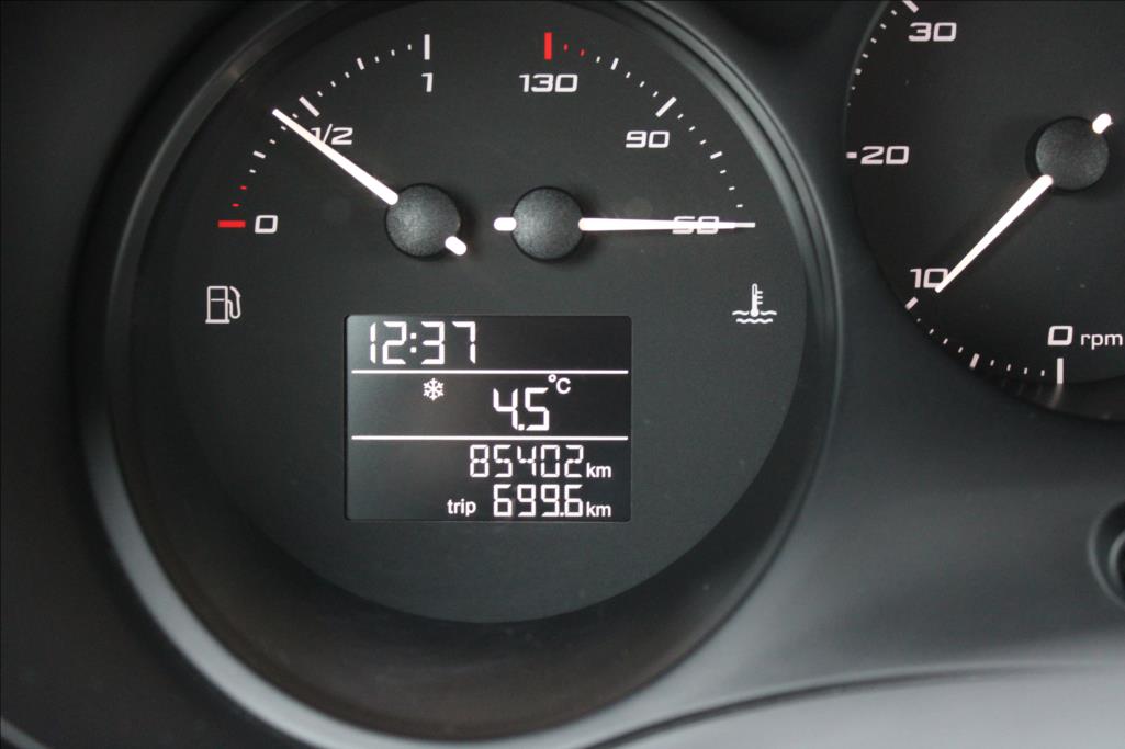 2011 – Seat Leon – 1,6 TDi  1.maj.,ČR, 85.402km