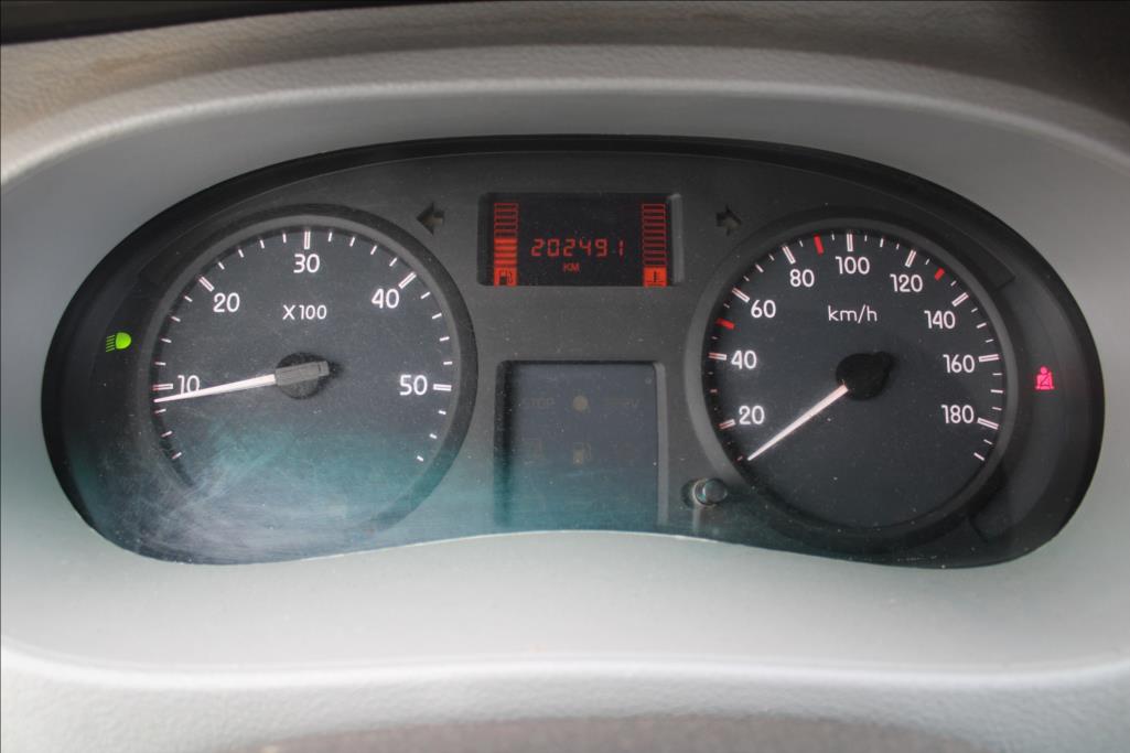 2008 – Renault Master – 2,5 dCi  L2/H2, 6 – MÍST, ČR