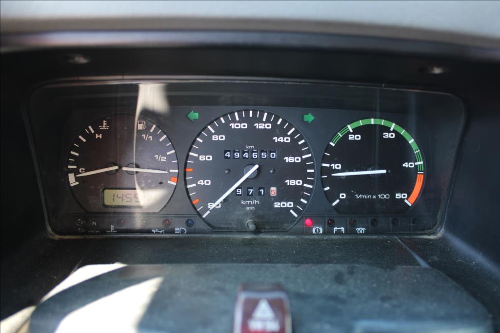 1994 – Volkswagen Caravelle – 2,4 D  7 – míst, WEBASTO