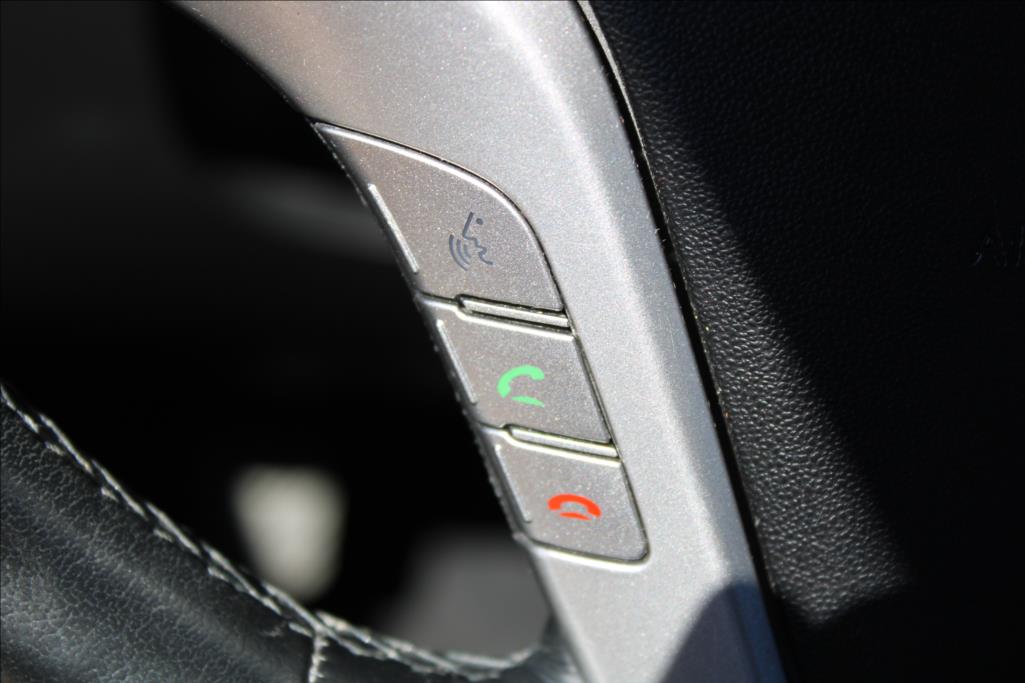 2016 – Hyundai ix20 – 1,4 i  SERVISKA, TOP STAV