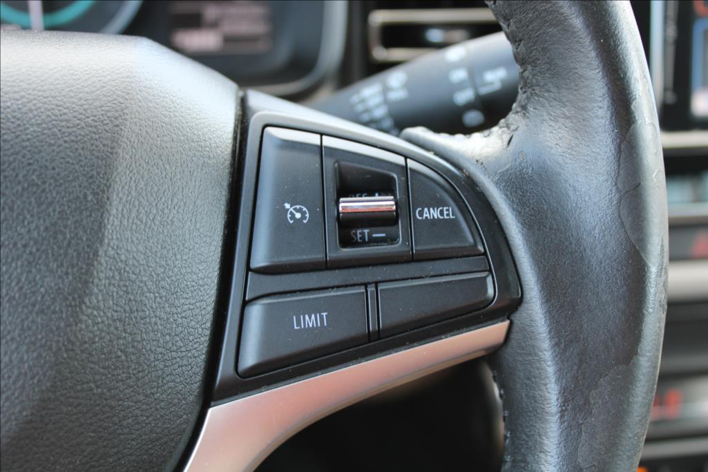 2018 – Suzuki Ignis – 1,2 i  4 x 4, SERVISKA