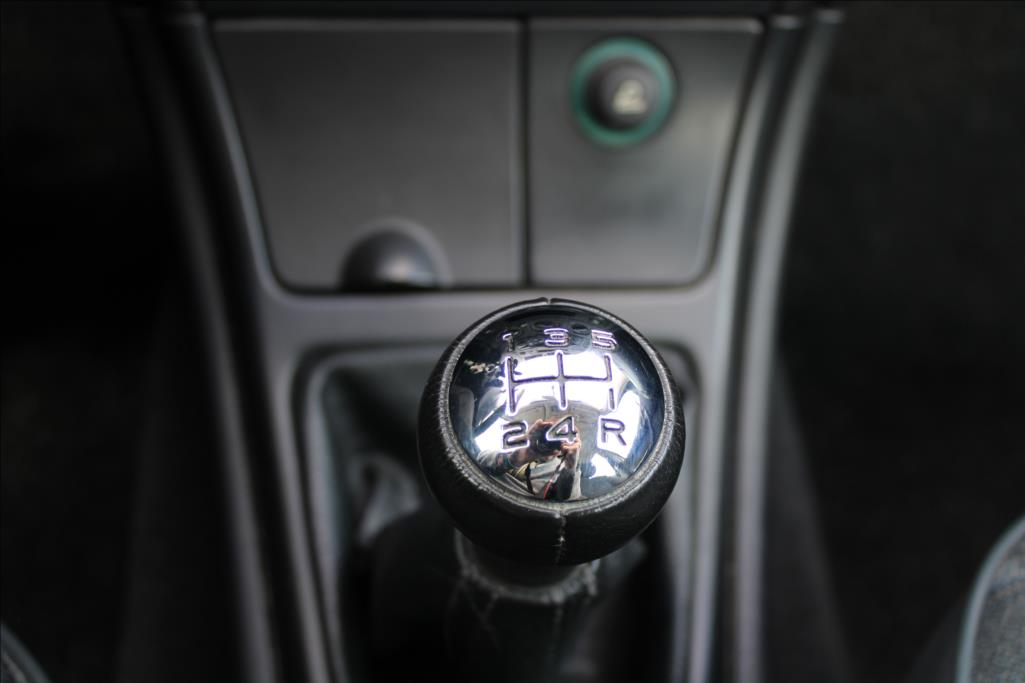 2002 – Citroën Xsara – 1,6 i  2.majitel, ČR, Klima