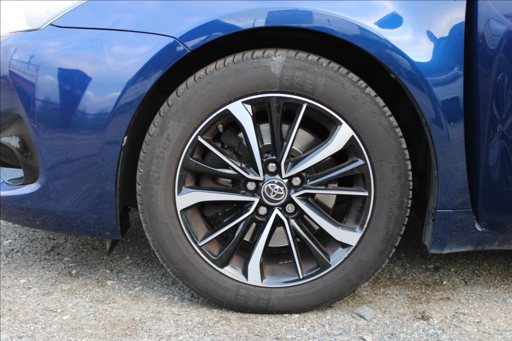 2018 – Toyota Avensis – 2,0 D  1.maj. ČR, serviska