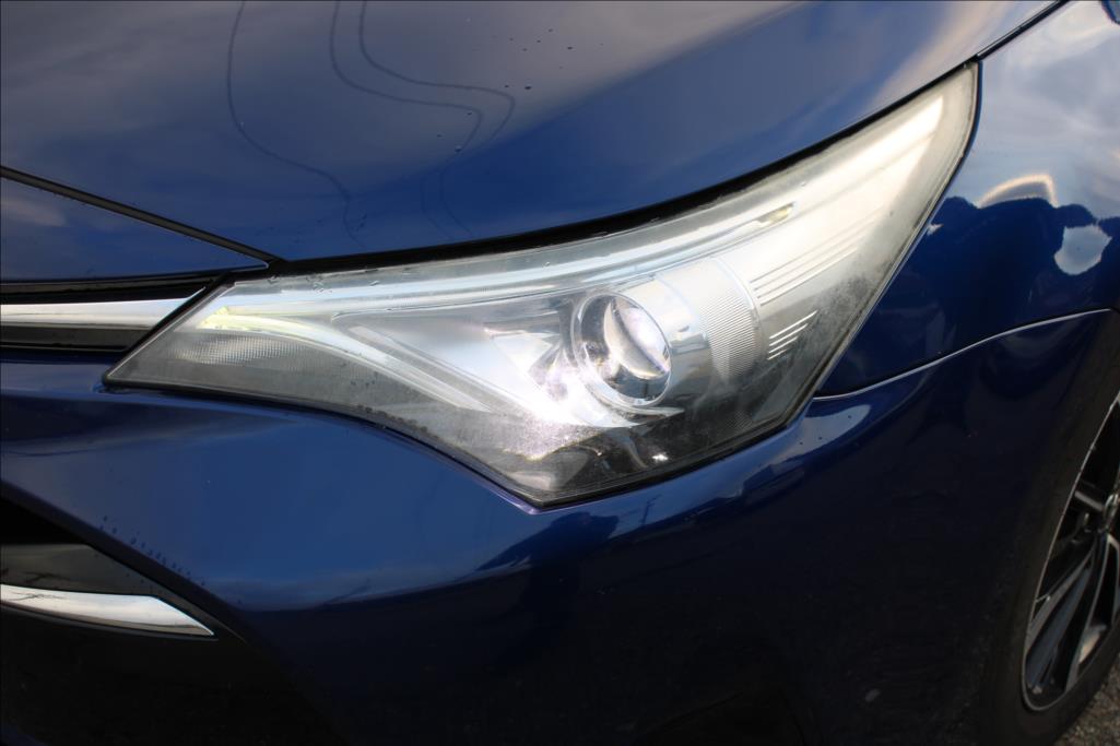 2018 – Toyota Avensis – 2,0 D  1.maj. ČR, serviska