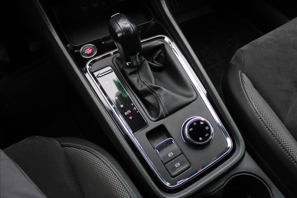 2018 – Seat Ateca – 2,0 TDi  DSG, 140KW, NAVI