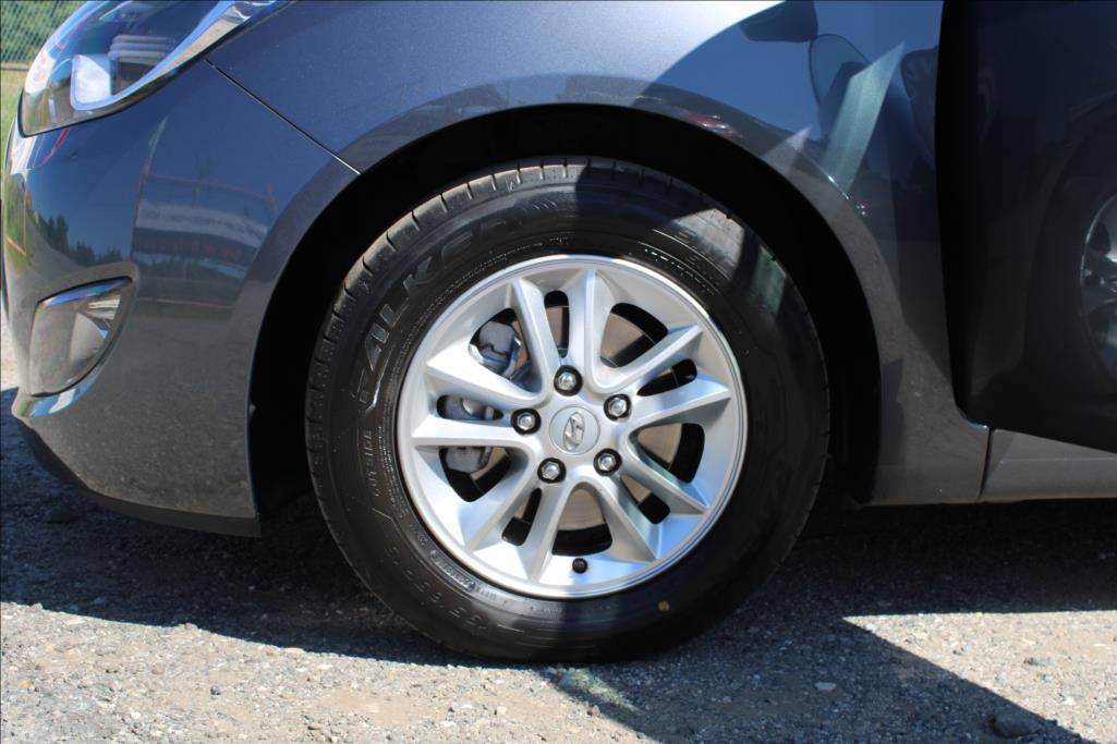 2016 – Hyundai ix20 – 1,4 i  SERVISKA, TOP STAV