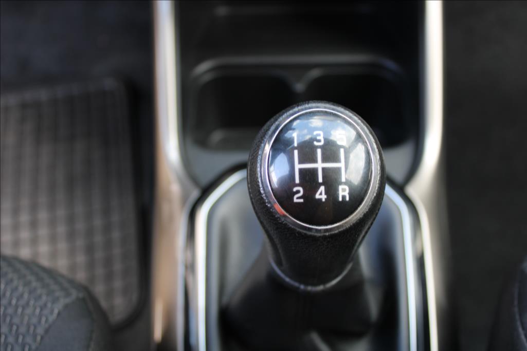 2018 – Suzuki Ignis – 1,2 i  4 x 4, SERVISKA