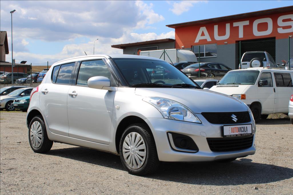 2014 – Suzuki Swift – 1,2 i  SERVISKA, 4 x 4, KLIMA