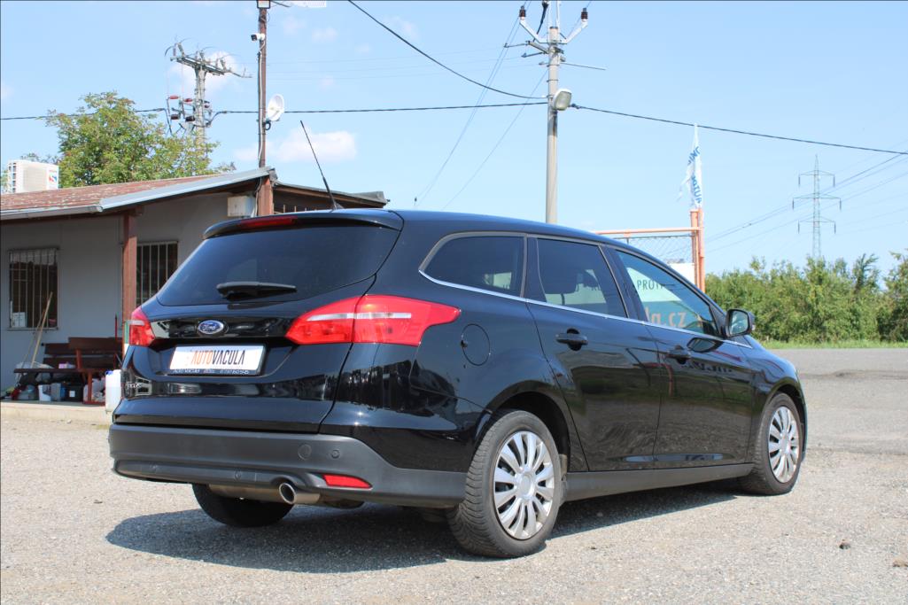 2017 – Ford Focus – 2,0 TDCi  SERVISKA, DIG.KLIMA,