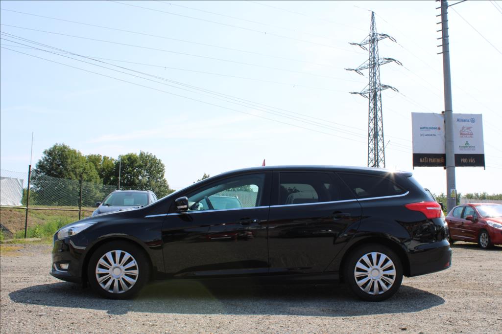 2017 – Ford Focus – 2,0 TDCi  SERVISKA, DIG.KLIMA,