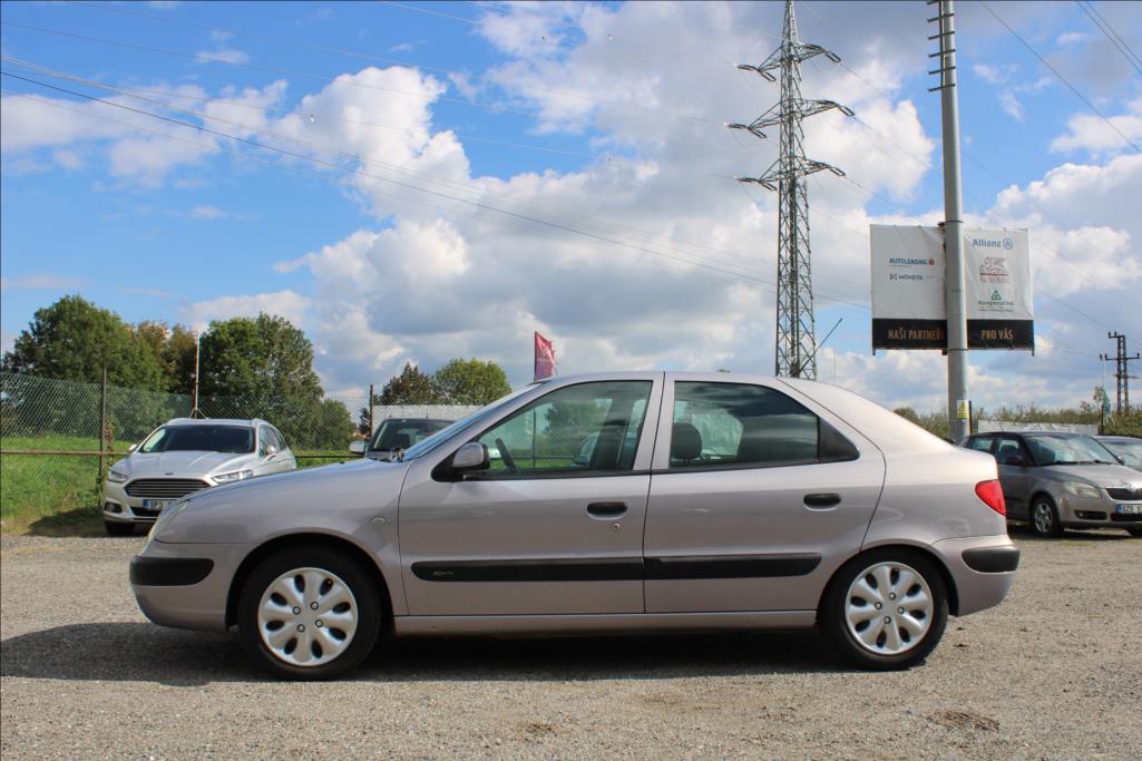 2002 – Citroën Xsara – 1,6 i  2.majitel, ČR, Klima