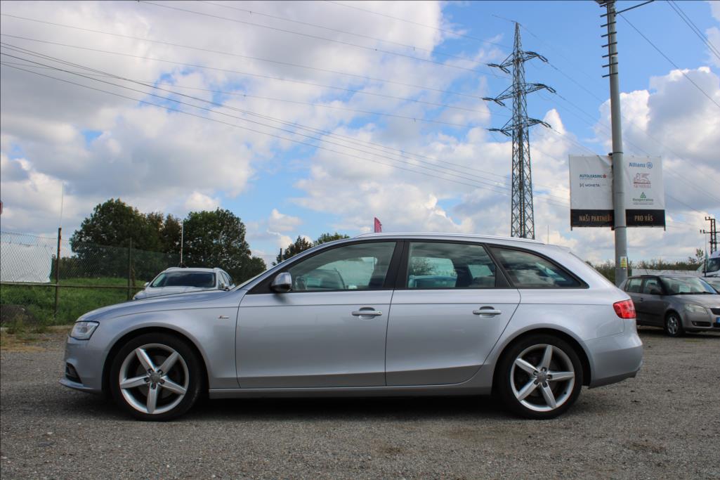 2015 – Audi A4 – 2,0 TDi  AUTOMAT, S-LINE