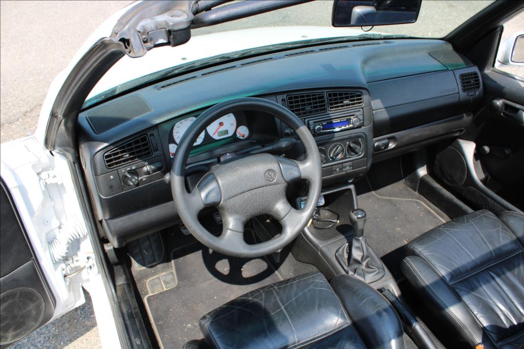 1996 – Volkswagen Golf – 1,9 TDi  STK 8/2027, SERVIS