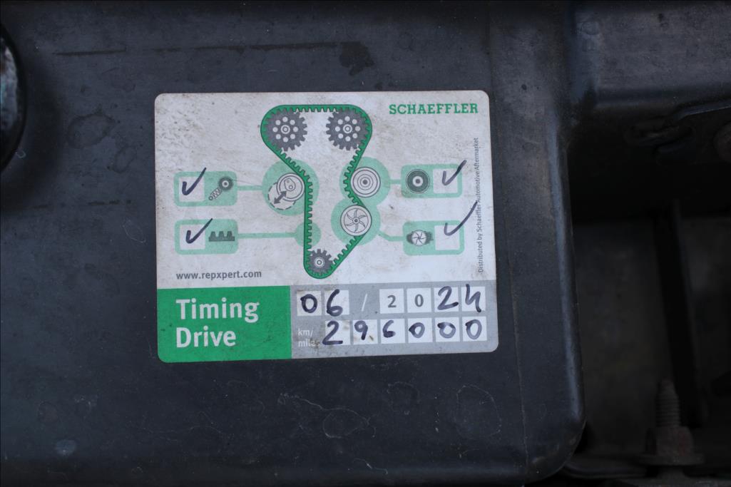 1996 – Volkswagen Golf – 1,9 TDi  STK 8/2027, SERVIS