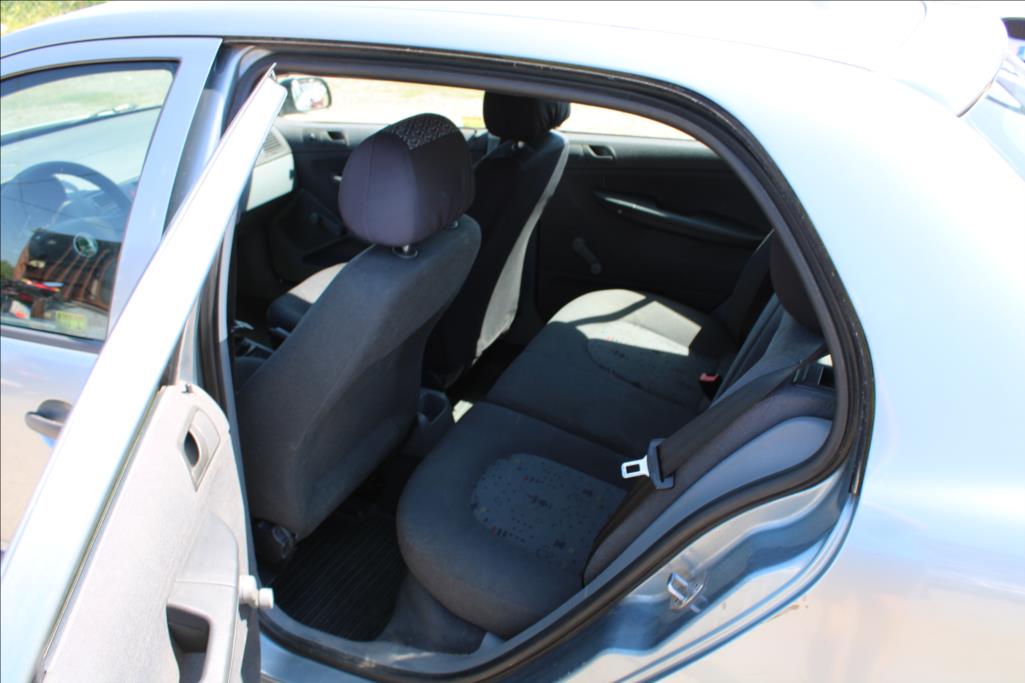 2001 – Škoda Fabia – 1,4 i  STK 10/2027