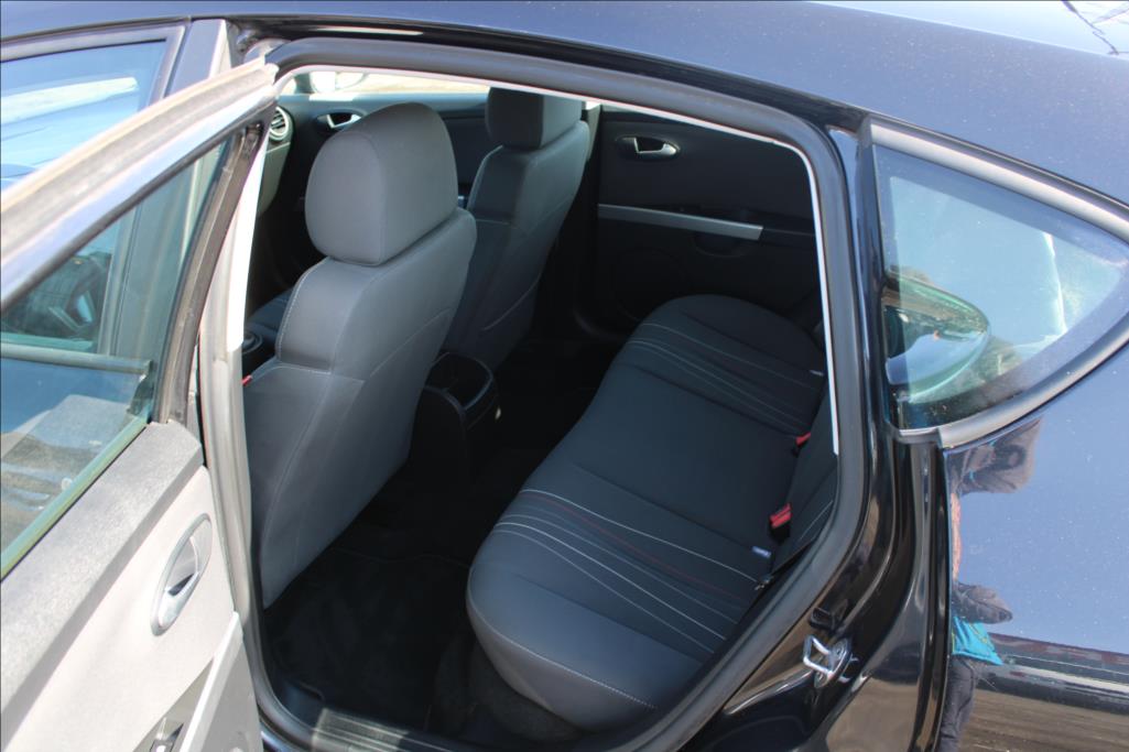 2011 – Seat Leon – 1,2 TSi  KLIMA, ROZVODY