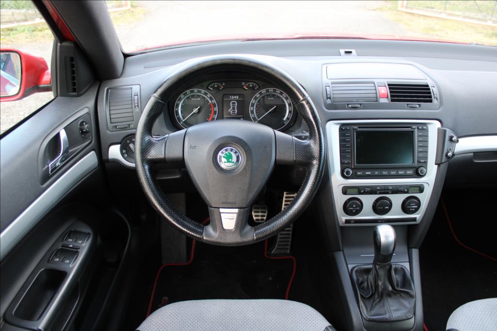 2007 – Škoda Octavia – 2,0 TDi  RS, STK 10/2027