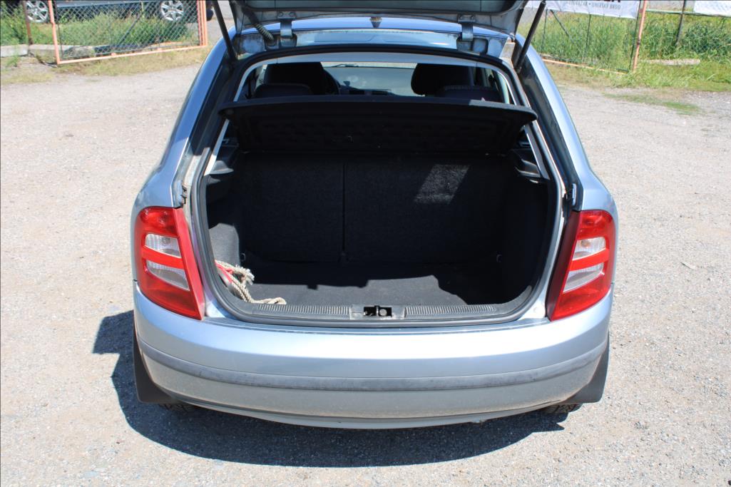 2001 – Škoda Fabia – 1,4 i  STK 10/2027